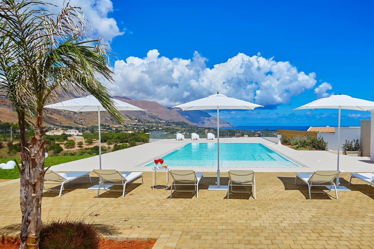 Villa Etesiae カステッランマーレ・デル・ゴルフォ エクステリア 写真