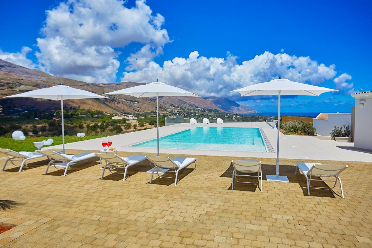 Villa Etesiae カステッランマーレ・デル・ゴルフォ エクステリア 写真