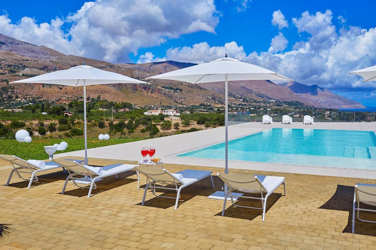 Villa Etesiae カステッランマーレ・デル・ゴルフォ エクステリア 写真