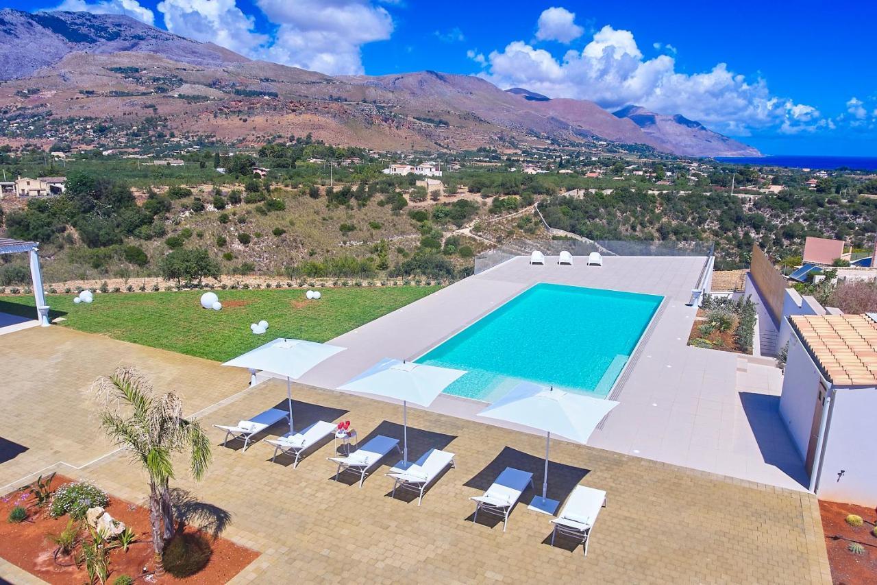 Villa Etesiae カステッランマーレ・デル・ゴルフォ エクステリア 写真