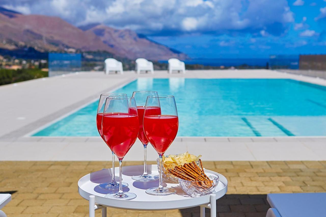 Villa Etesiae カステッランマーレ・デル・ゴルフォ エクステリア 写真